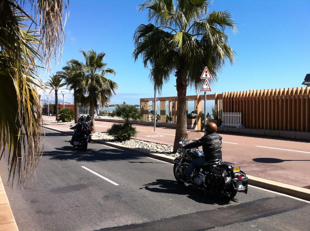 Plage Et Hippodrome Cagnes-sur-Mer Exteriér fotografie