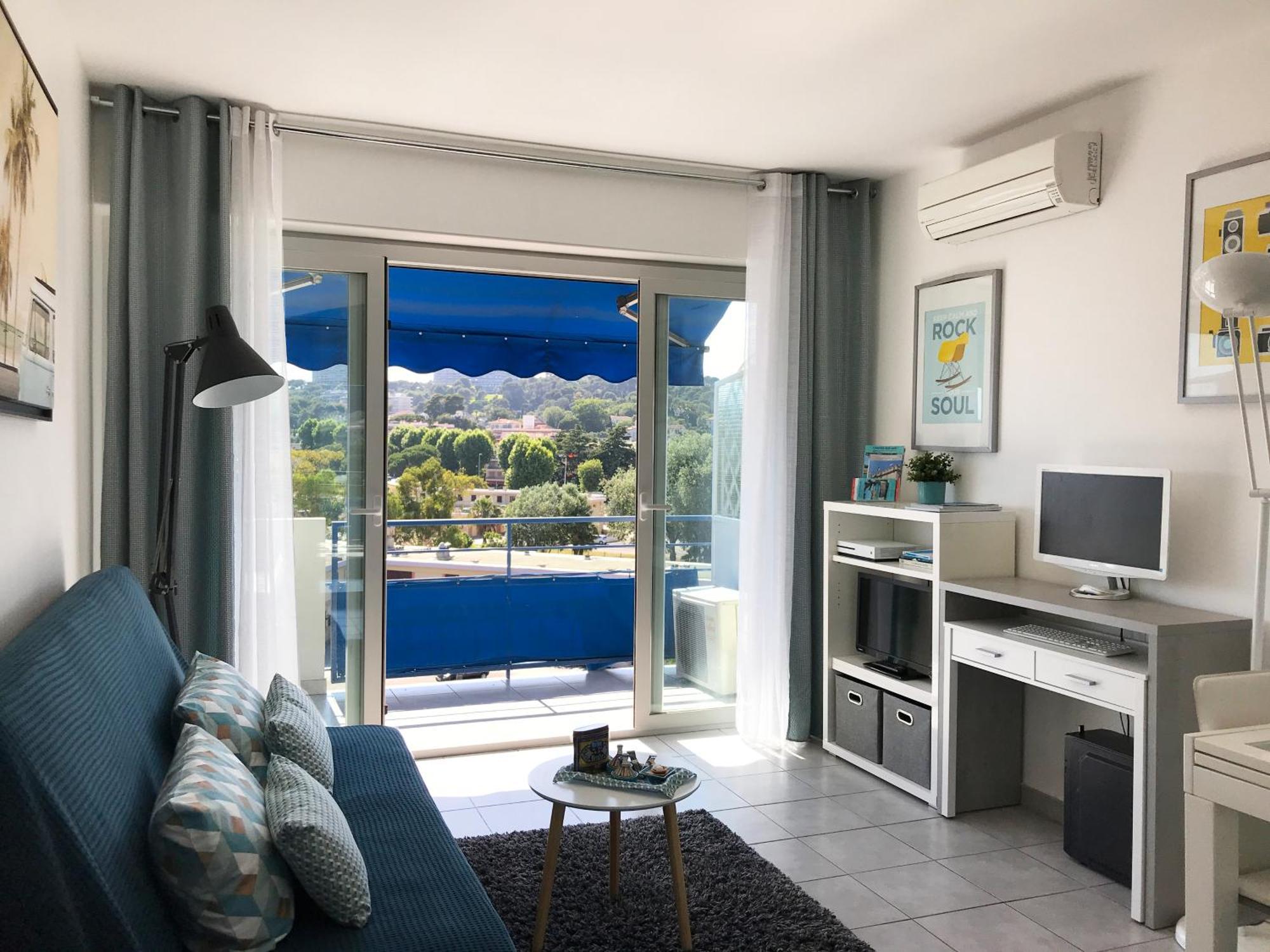 Plage Et Hippodrome Cagnes-sur-Mer Exteriér fotografie