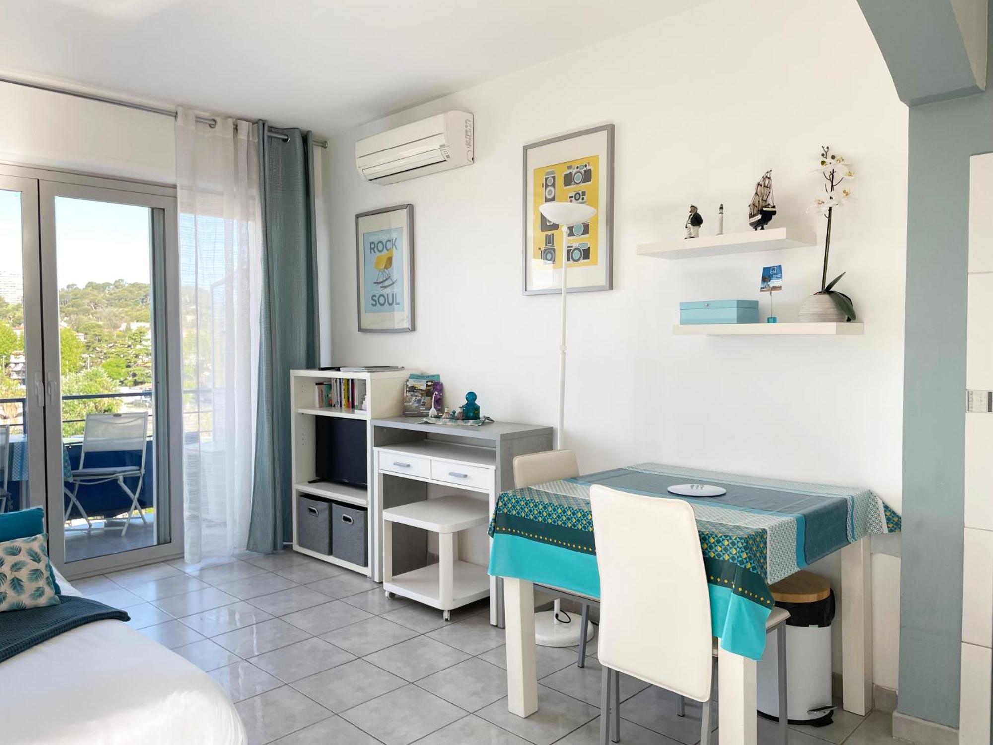Plage Et Hippodrome Cagnes-sur-Mer Exteriér fotografie